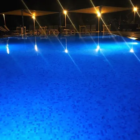 Отель Marinada 2*