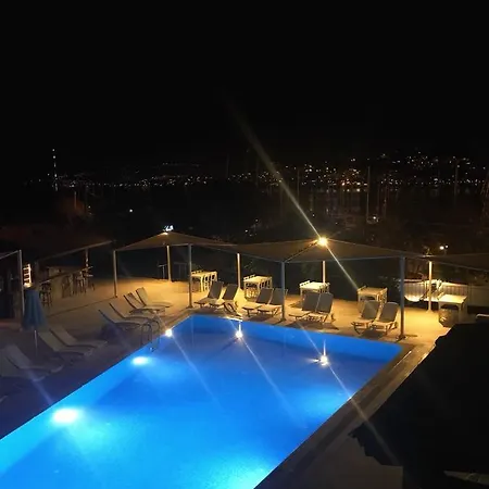 Отель Marinada 2*