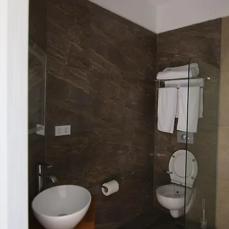 فندق مارينادا