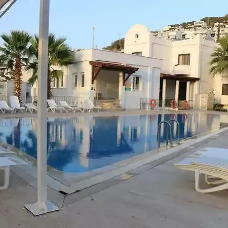 Отель Marinada 2*