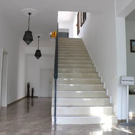 Marinada Отель Битез