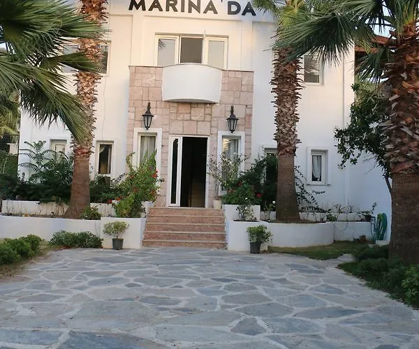 Hotel Marinada Bitez