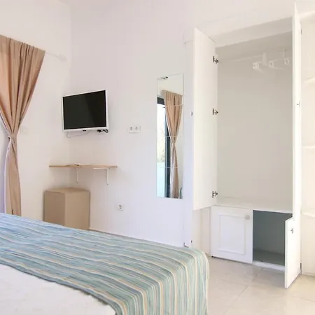Hotel Marinada Bitez