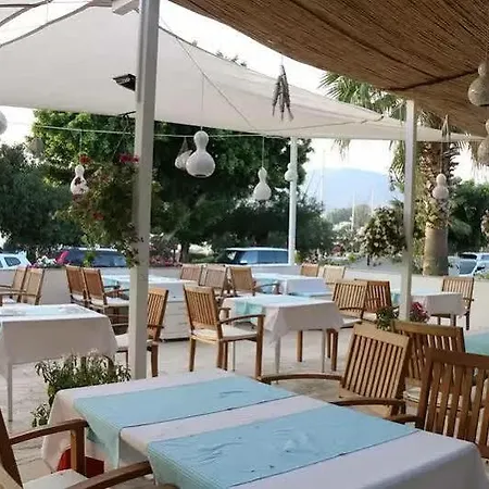 Marinada Hotel 2*